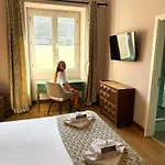 Sunset Destination Hostal
