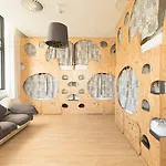 Sunset Destination Hostel Lisbon
