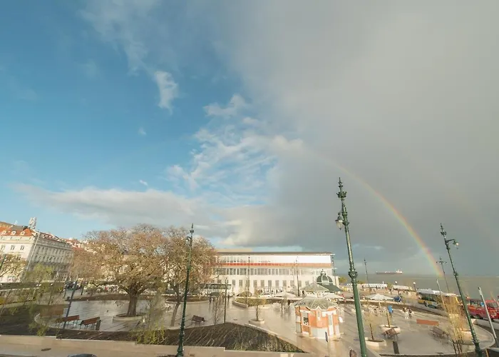 旅馆 日落目的地旅馆 *