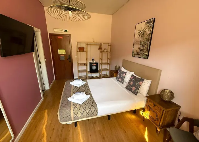 日落目的地旅馆 *