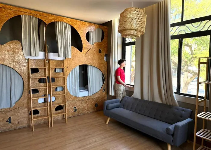 日落目的地旅馆 旅馆