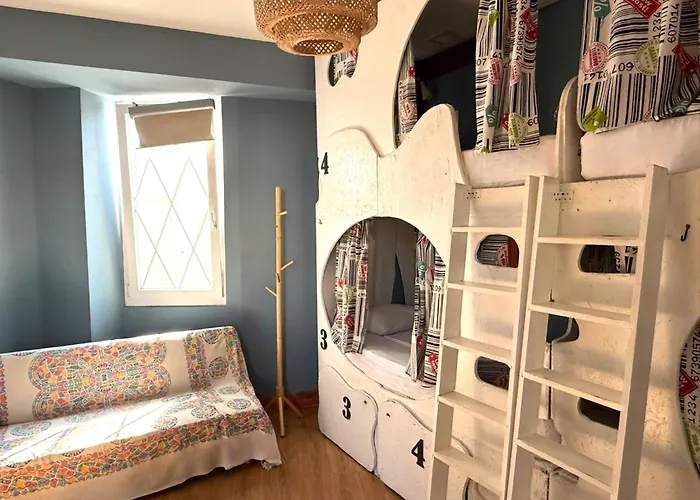 日落目的地旅馆