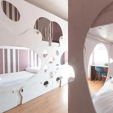 Sunset Destination Hostel *
