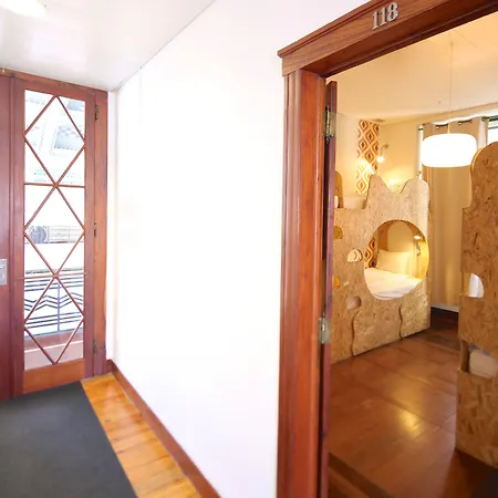 Sunset Destination Hostel