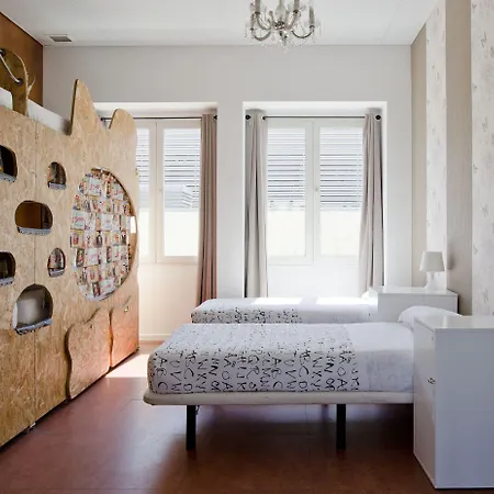 Hostel Sunset Destination Lisbon