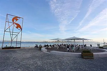 Sunset Destination Hostel Lisboa