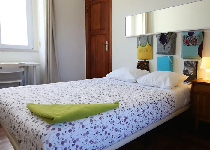 Sunset Destination Hostel Lissabon