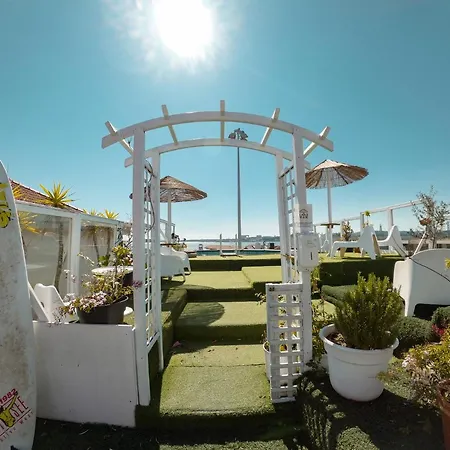 Sunset Destination Hostel Lisbon