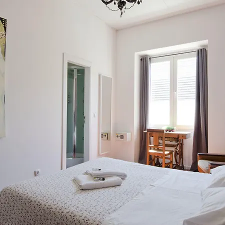 Sunset Destination Hostel