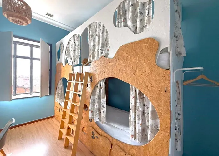 شباب صن سيت ديستينيشين بيت شباب *